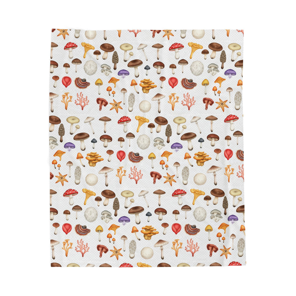 Mushroom Pattern Velveteen Plush Blanket – Cozy Foraging Forest Throw