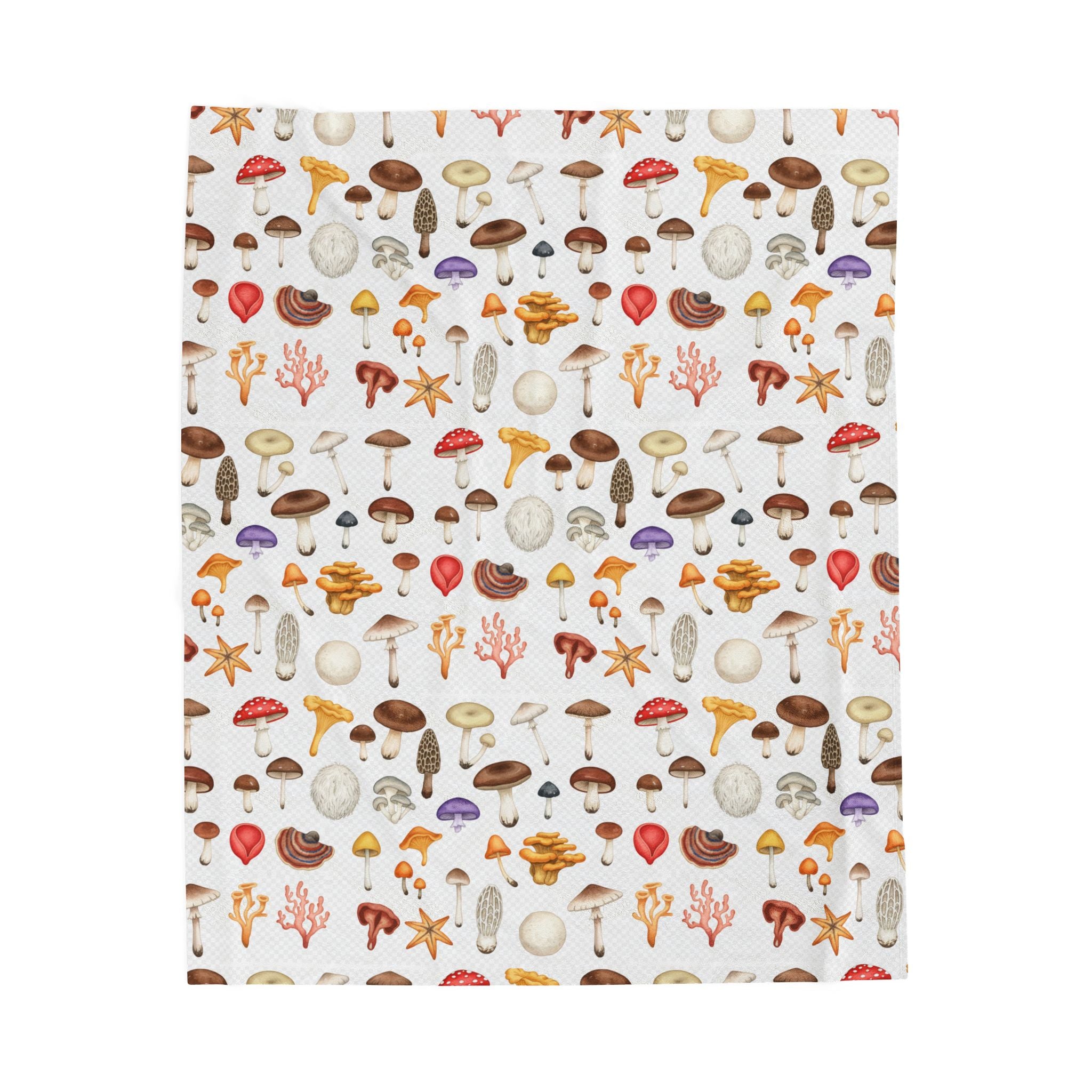Mushroom Pattern Velveteen Plush Blanket – Cozy Foraging Forest Throw
