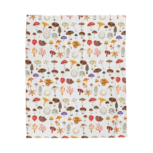Mushroom Pattern Velveteen Plush Blanket – Cozy Foraging Forest Throw