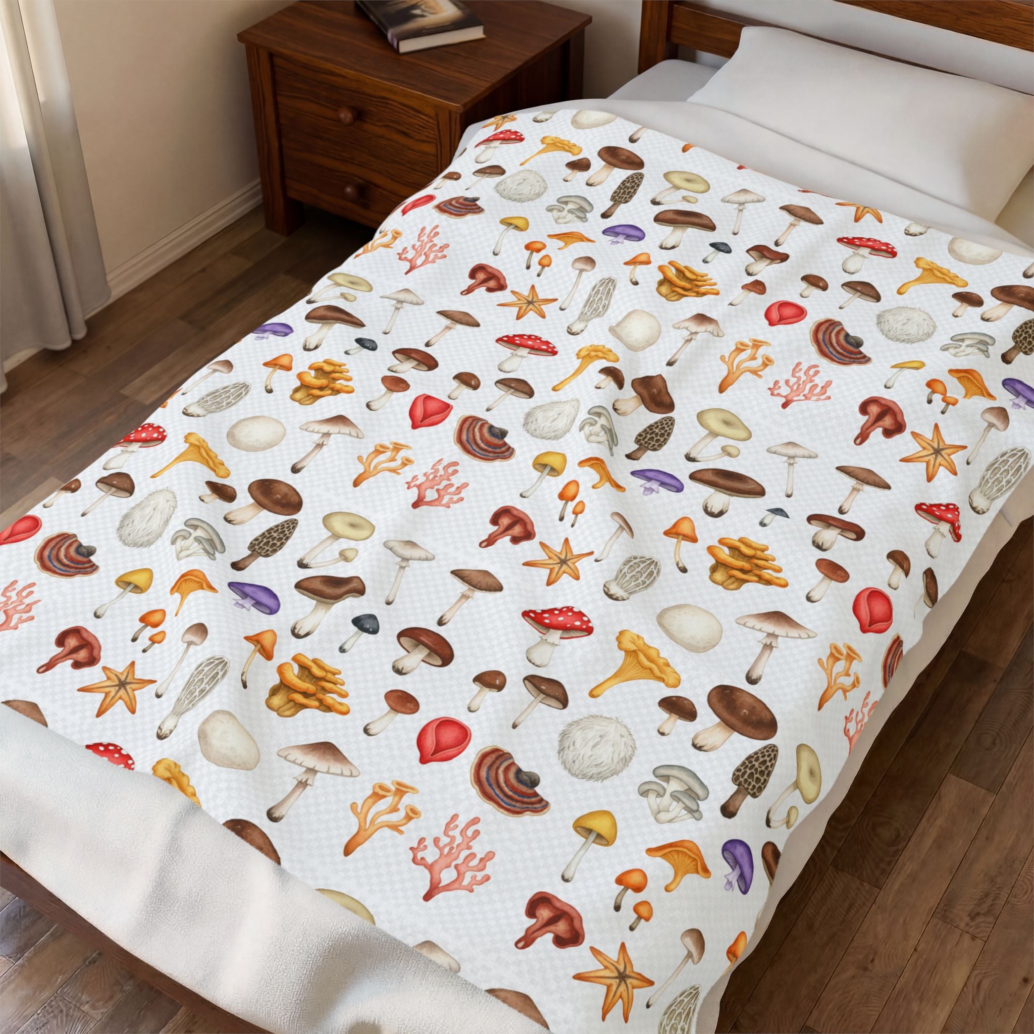 Mushroom Pattern Velveteen Plush Blanket – Cozy Foraging Forest Throw